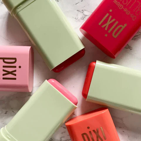On the Glow Blush – PIXI by Petra